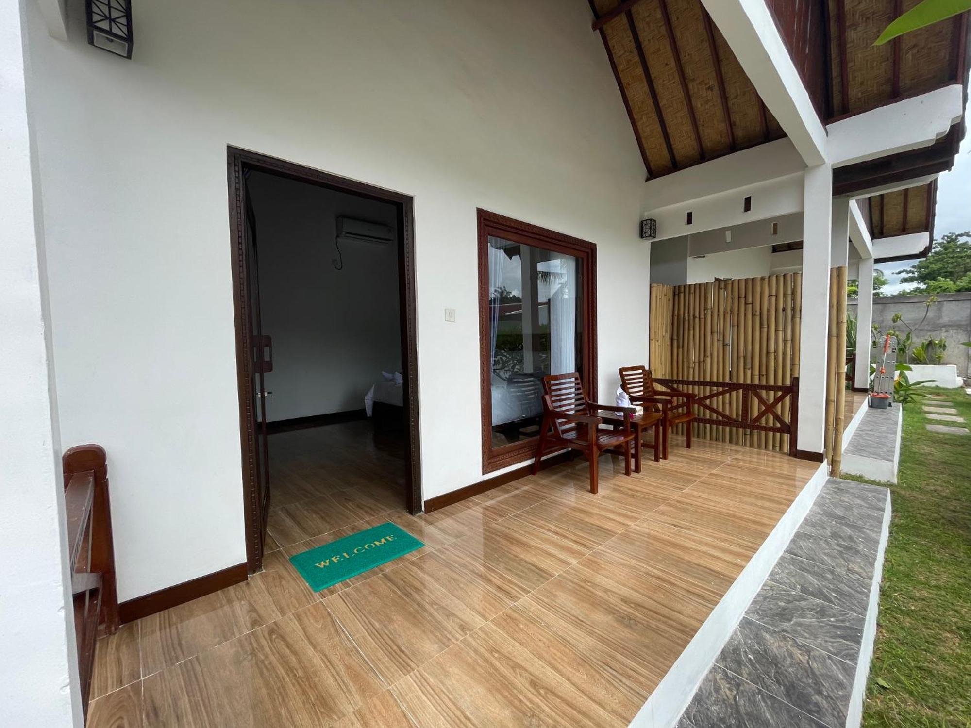 The Local Are Guling Villa Kuta  Exterior foto