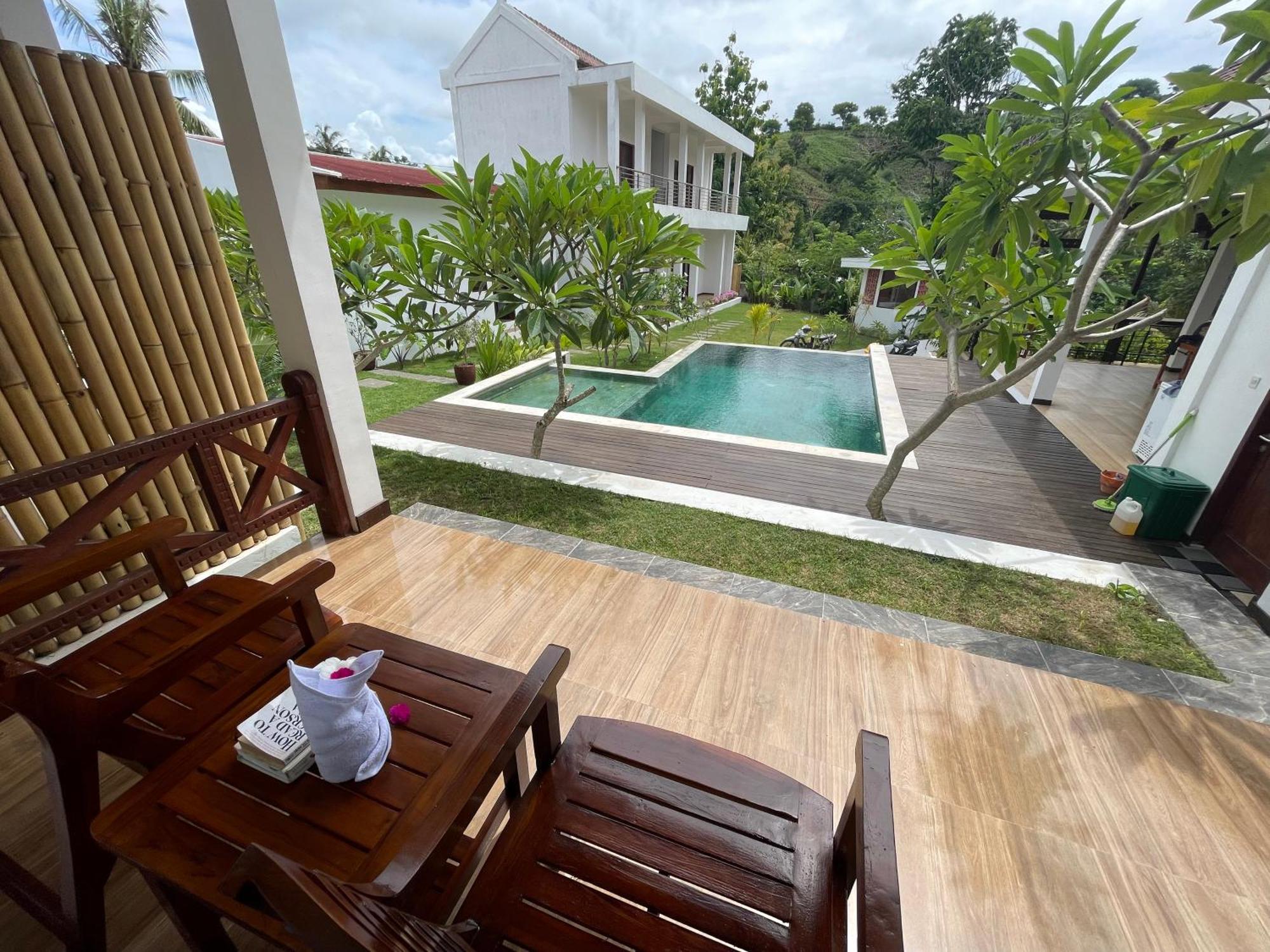 The Local Are Guling Villa Kuta  Exterior foto
